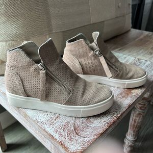 Steve Madden Caliber Sneaker